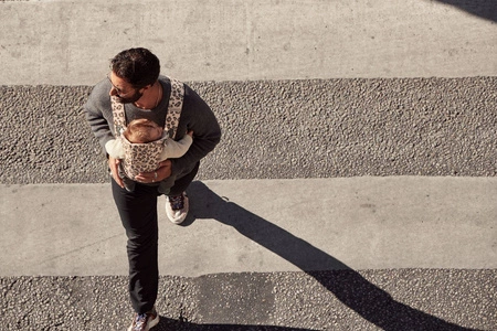 BABYBJORN MINI Cotton – nosidełko, Beż/Leopard