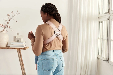 BABYBJORN MINI 3D Mesh – nosidełko, Zgaszony Róż