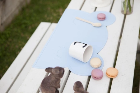 Silikonowa podkładka Miś We Might Be Tiny - Powder Blue