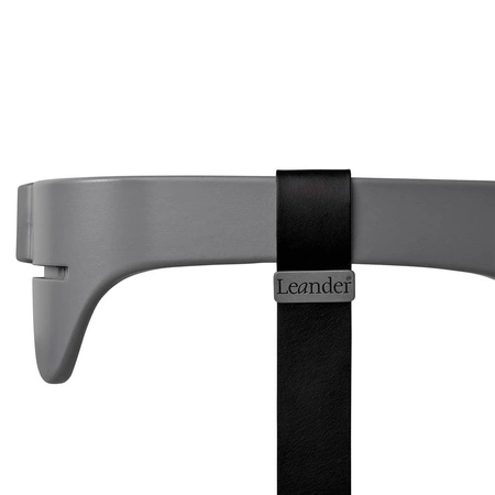 LEANDER - krzesełko do karmienia CLASSIC™, szare + barierka, tacka, poduszka Dusty Blue - ZESTAW