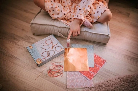 Zestaw kreatywny do tworzenia biżuterii Papierowe koraliki 8+, Janod