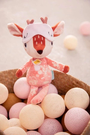 LILLIPUTIENS Przytulanka do spania z elementami fluorescencyjnymi Sarenka Stella 6m+