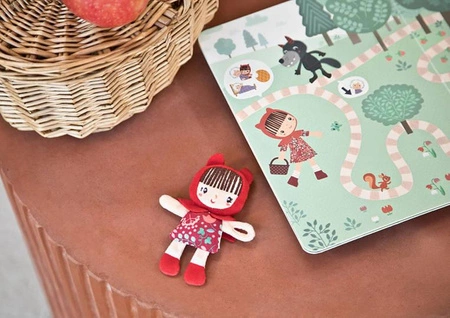 LILLIPUTIENS Książeczka przygodowa z mini przytulanką kartonowa Czerwony Kapturek 2 lata+