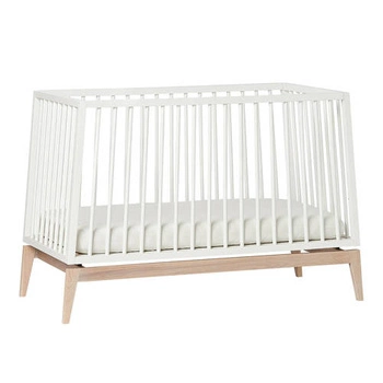LEANDER - łóżeczko dziecięce LUNA™ 0-3 lata, białe/dębowe + zestaw do przebudowy