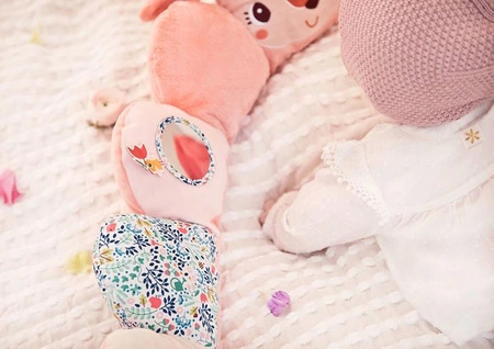 LILLIPUTIENS Aktywizujący ochraniacz do łóżeczka Sarenka Stella 0 m+