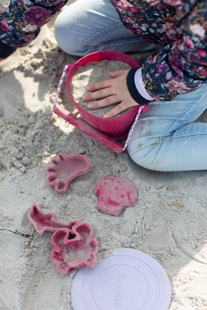 Składane wiaderko do wody i piasku Scrunch Bucket - Musztardowy