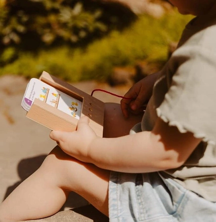 WiemTo Pudełko i 6 Zestawów Kart. Zestaw dla dzieci 2-3 Latka