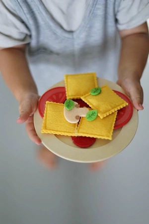 Filcowy zestaw makaronów i akcesoria do przyrządzania włoskiej pasty 3+, Janod