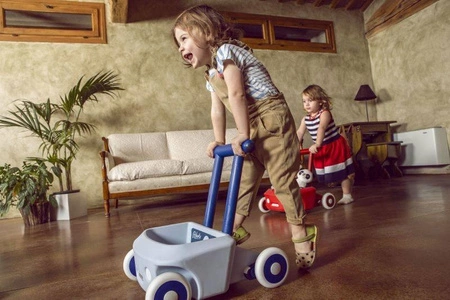 Chodzik dla dzieci niebieski pchacz Roberto Mini Eolo Italtrike