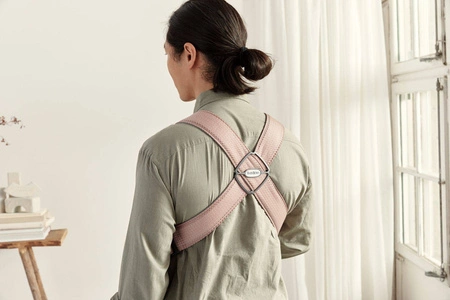 BABYBJORN MINI 3D Mesh – nosidełko, Zgaszony Róż