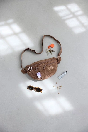 PALOPA Torebka nerka na smakołyki dla psa Emma teddy-fleece brown Edycja limitowana