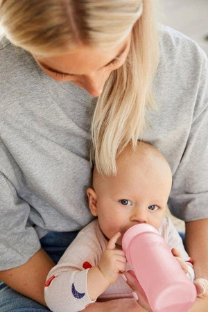 Szklana butelka ze smoczkiem M, 240 ml, różowa, Everyday Baby