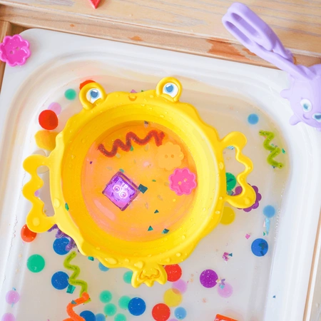 Glo Pals, Zestaw zabawek Glo Pals 5w1 rozwijających motorykę małą