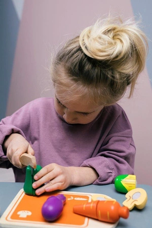 Drewniany zestaw deska z warzywami