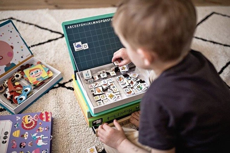 Magnetyczna układanka Alfabet Magnetibook, Janod