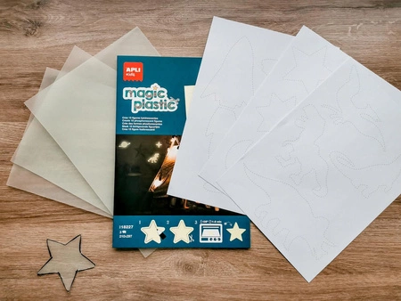 Magiczny plastik, świecący w ciemności Apli Kids - 3 arkusze