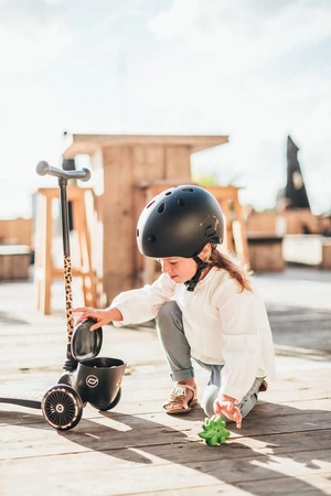 SCOOTANDRIDE Highwaykick 2 Lifestyle Hulajnoga trójkołowa balansowa z zamykanym schowkiem 2+ Leopard