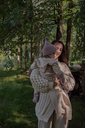 Lodger Czapeczka z wełny merino 100% różowa Rose 1-2 lata