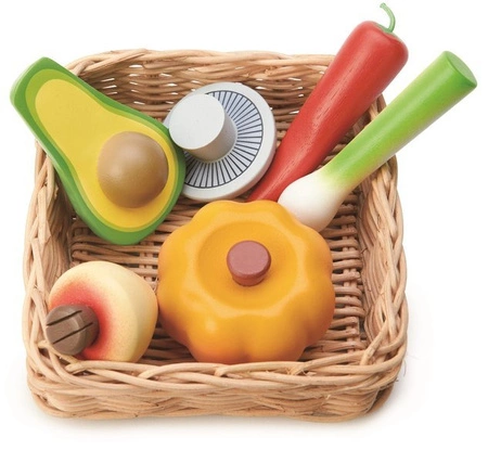 Wiklinowy koszyk z warzywami, Tender Leaf Toys