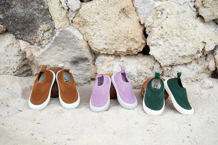 Lassig Ultrawygodne elastyczne trampki dziecięce z antypoślizgową podeszwą Splash & Fun caramel, rozm. 22