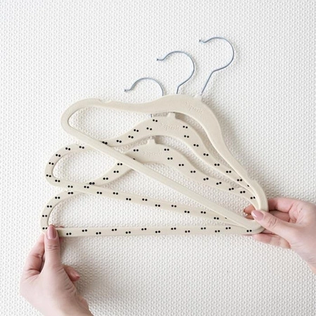 3 Sprouts Wieszaki Welurowe dla Dzieci Double Dot/Beige 15 szt.