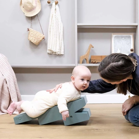 Zabawka zachęcająca do ruchu Krokodyl bObles M Green haze
