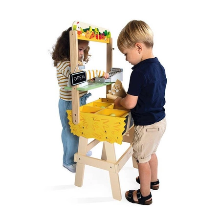 Duży sklep warzywniak Farma 3+, Janod