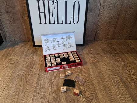 Zestaw drewnianych stempelków The Purple Cow - Potwory