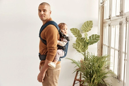 BABYBJORN - nosidełko Harmony 3D Mesh, Granatowy + śliniaczek do nosidełka Harmony