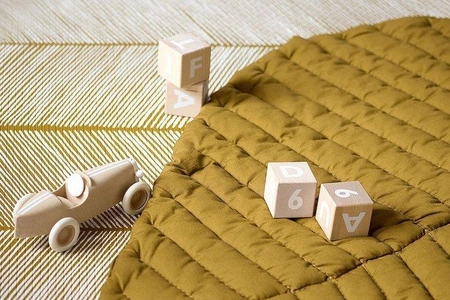 TODDLEKIND Mata do zabawy z bawełny organicznej w kształcie liścia Leaf Mat Sand Castle