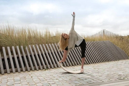 Deska do balansowania z filcem, Transparent Lacquer, Wild Rose, Wobbel