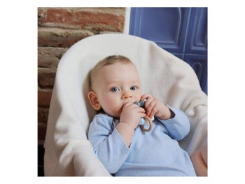 Gryzak z grzechotką Bruno