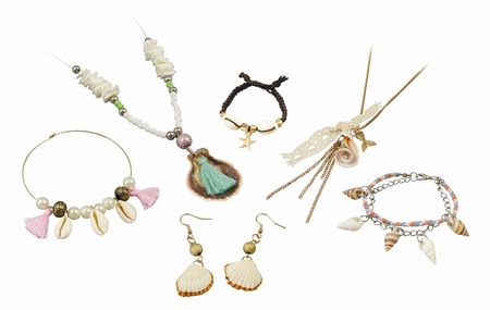 Zrób to sam - BIŻUTERIA Z MUSZELEK BE122