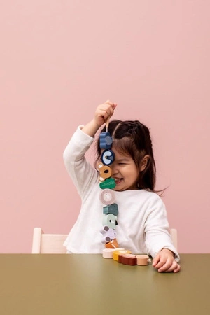 Drewniane koraliki w kształcie zwierzątek