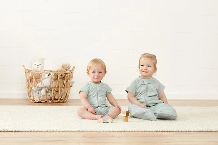 ergoPouch Śpiworek Kombinezon 8-24M 1.0TOG