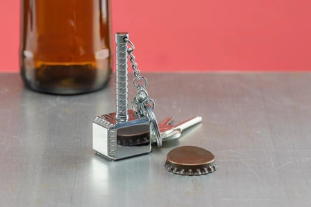 Mjolnir Otwieracz do Butelek Thor Marvel