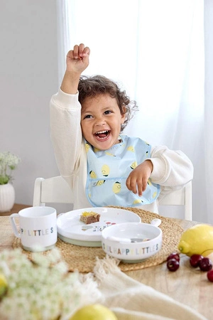 Lassig Zestaw śliniaków wodoodpornych 2szt. 6m+ Happy Fruits Lemon