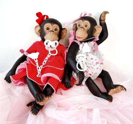 Małpka Lola w rampersie w serduszka Asi 0607170