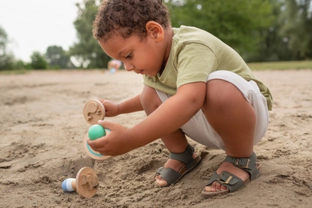 BS Toys, Zestaw drewnianych stempli na piachu