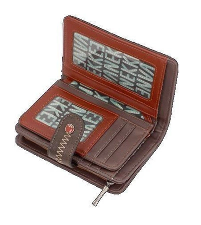 Portfel średni | Anekke Voice