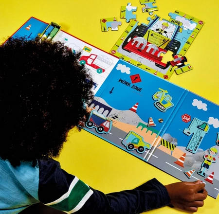 Na budowie wielofunkcyjna plansza magnetyczna 4 w 1