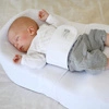 Red Castle Ergonomiczny materac dla niemowląt Cocoonababy Fleur de coton® Blanc