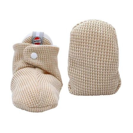Lodger Buciki kapcie z antypoślizgową podeszwą bawełniane beżowe Ciumbelle Ivory 6-12 m.