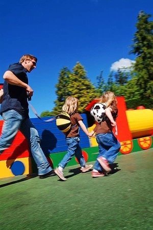 Plecaczek LittleLife Animal - Pszczółka