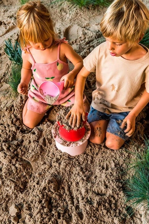 QUUT Zestaw 3 foremek do piasku Wieża Alto Cherry + Banana Pink