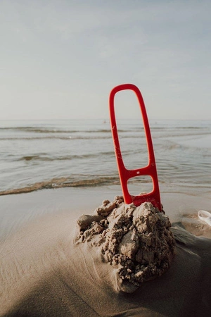 QUUT Łopatka z sitkiem Scoppi Cherry