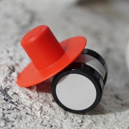 MODU - cztery obrotowe koła, czerwone