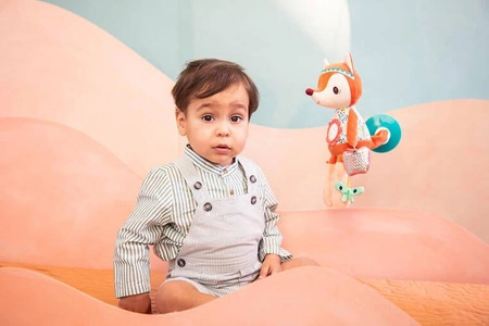 LILLIPUTIENS Wielofunkcyjna przytulanka na przyssawce Lisiczka Alice 6 m+