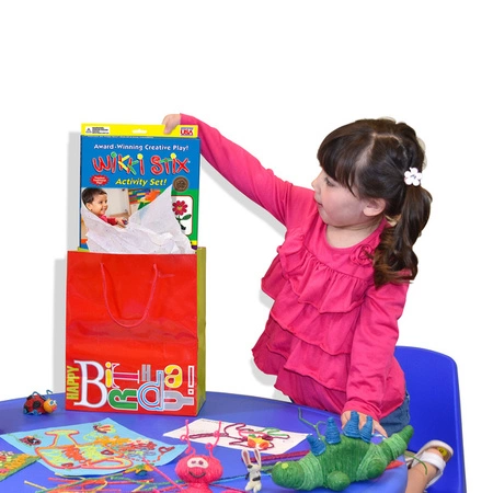 Woskowe sznureczki Wikki Stix - Activity Set 84 szt + podkładka