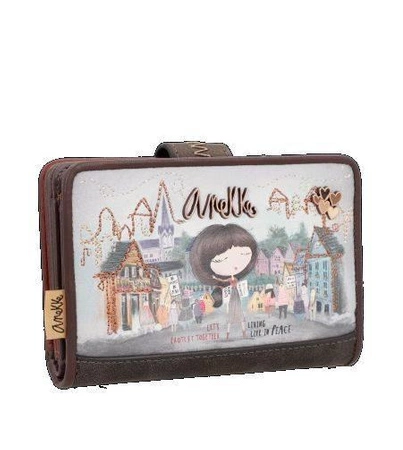 Portfel średni | Anekke Voice